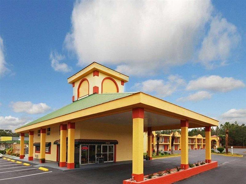 Econo Lodge Перрі Екстер'єр фото