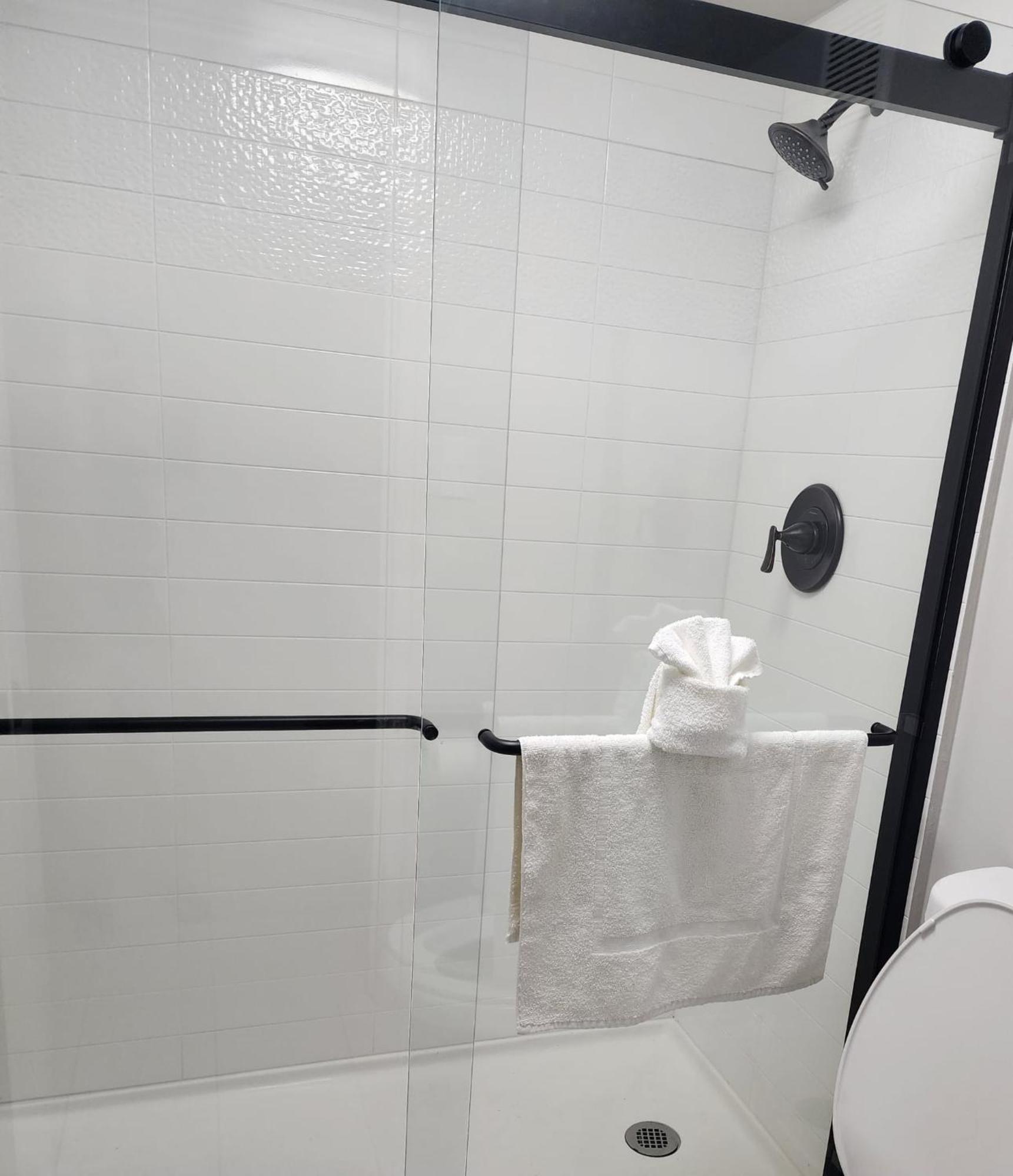Econo Lodge Перрі Екстер'єр фото